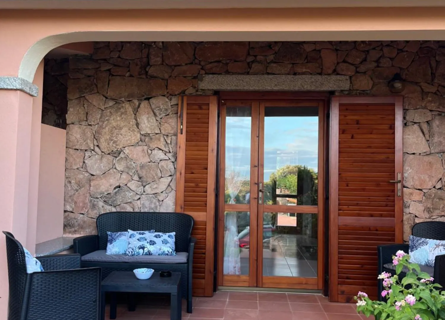 Villetta Mp Casa Sviluppata Su Due Piani Con Doppia Veranda E Parcheggio Privato Сан-Теодоро
